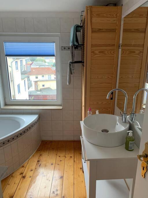 Ferienwohnung In Schlossnaehe 슈베린 외부 사진