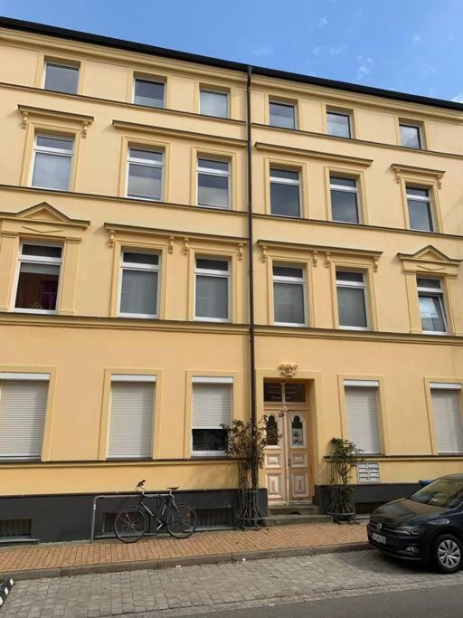 Ferienwohnung In Schlossnaehe 슈베린 외부 사진
